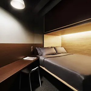 2* Kapselhotel The Pod At Road Boutique Capsule
