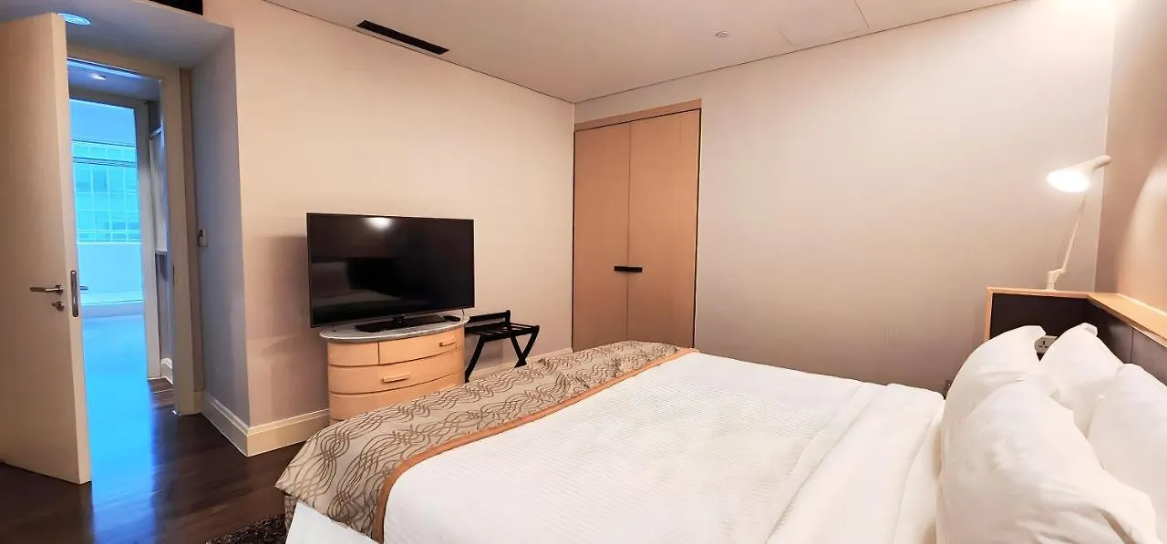 Ascott Raffles Place Singapore 5*,
